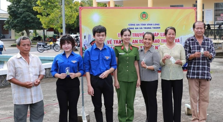 Công an xã Trung Thành - Vi bình yên trên mọi tuyến đường