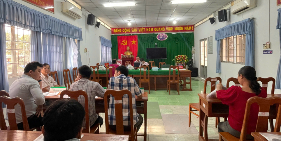 PHÒNG GIAO DỊCH NGÂN HÀNG CHÍNH SÁCH XÃ HỘI VŨNG LIÊM DUY TRÌ HOẠT ĐỘNG GIAO DỊCH XÃ ỔN ĐỊNH, THÔNG SUỐT, AN TOÀN SAU KHI SÁP NHẬP XÃ 